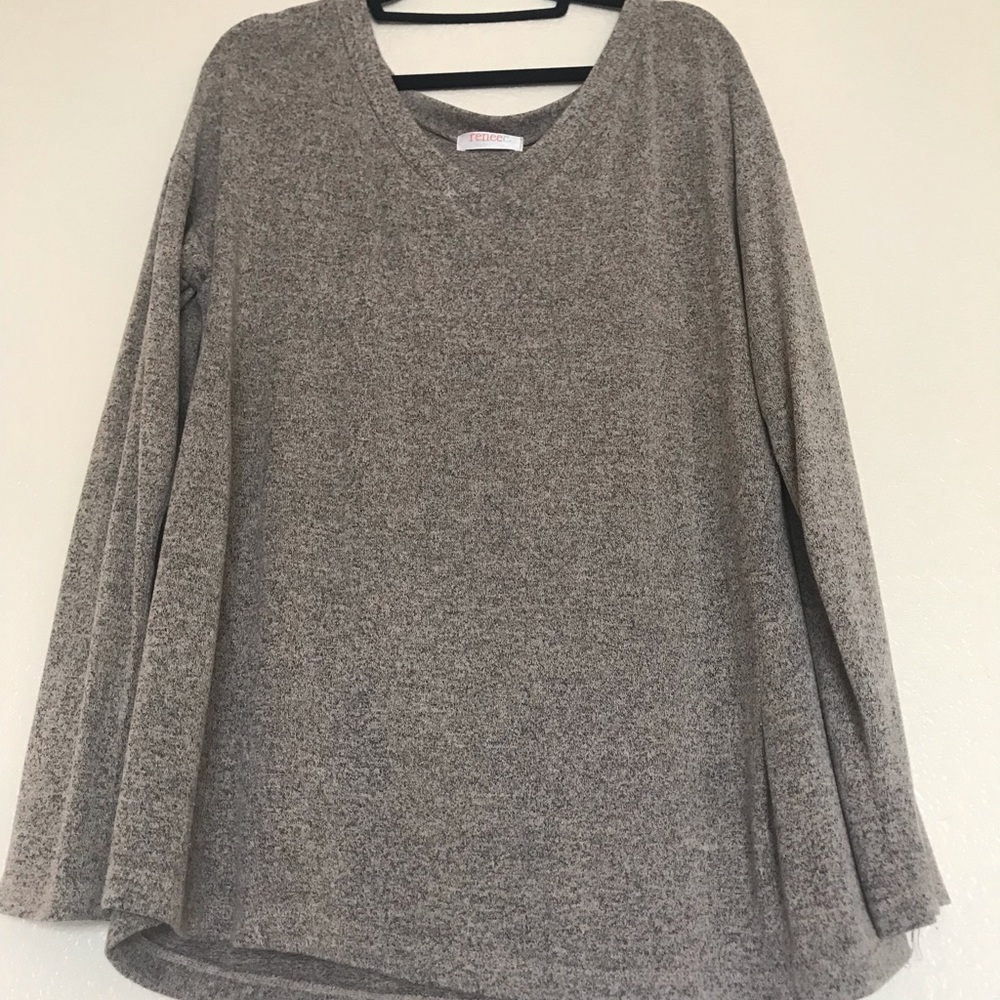 Renée C. vneck sweater